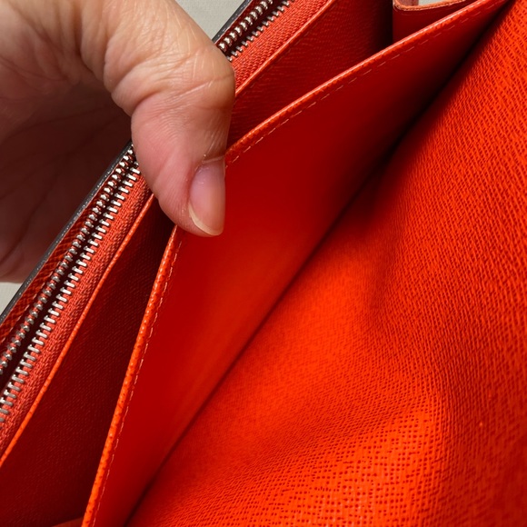 🍊Authentic Louis Vuitton Long Portefeuille Sarah Epi Wallet - Picture 13 of 16